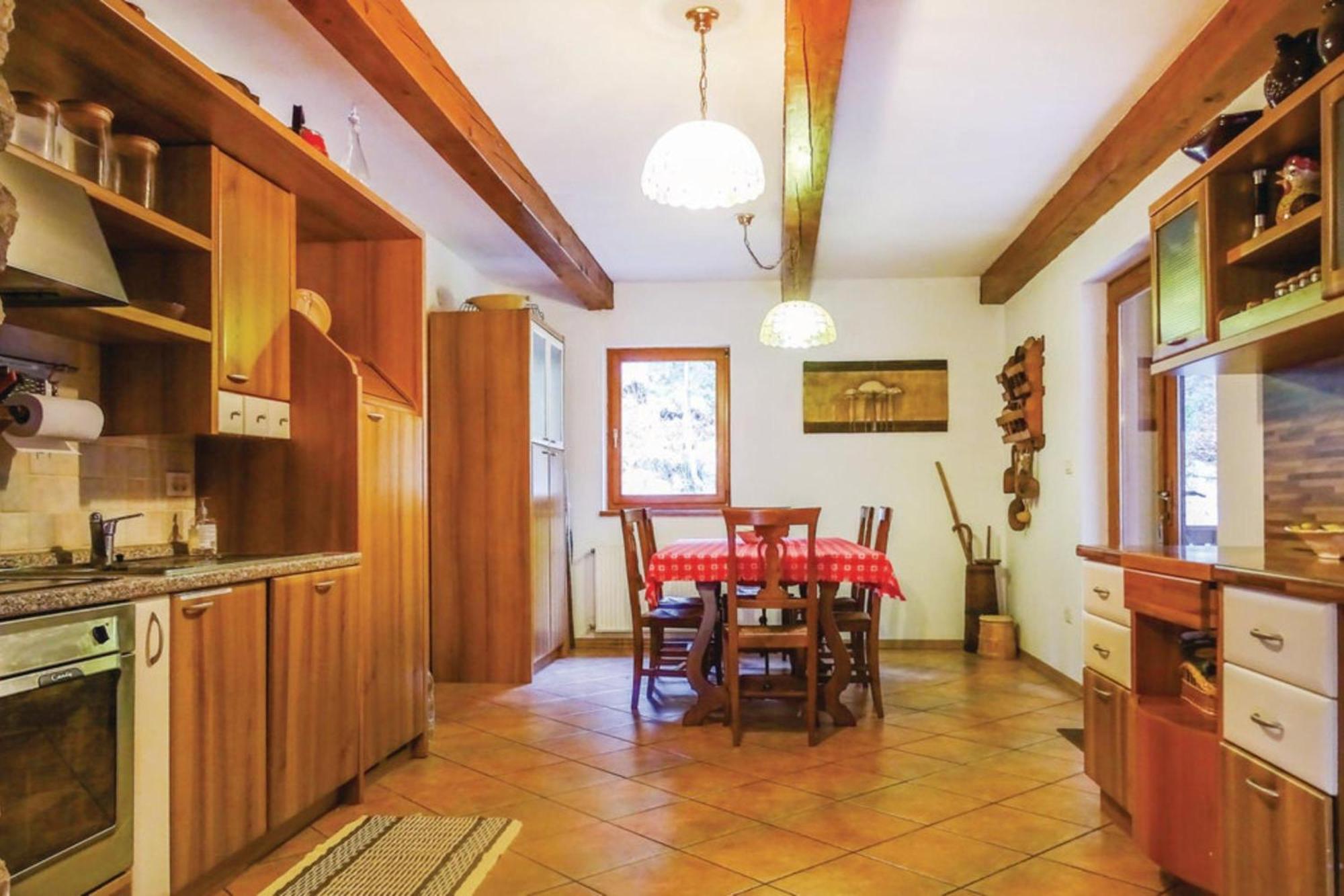 Primus Near Gorge - Happy Chalet *